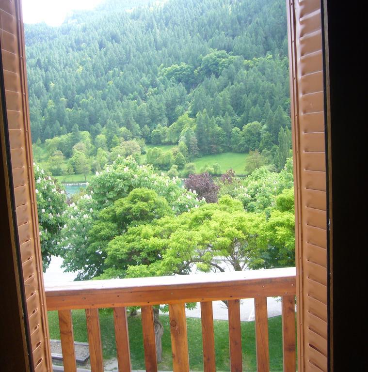 Le Relais Du Lac Le Lauzet-Ubaye Exterior photo